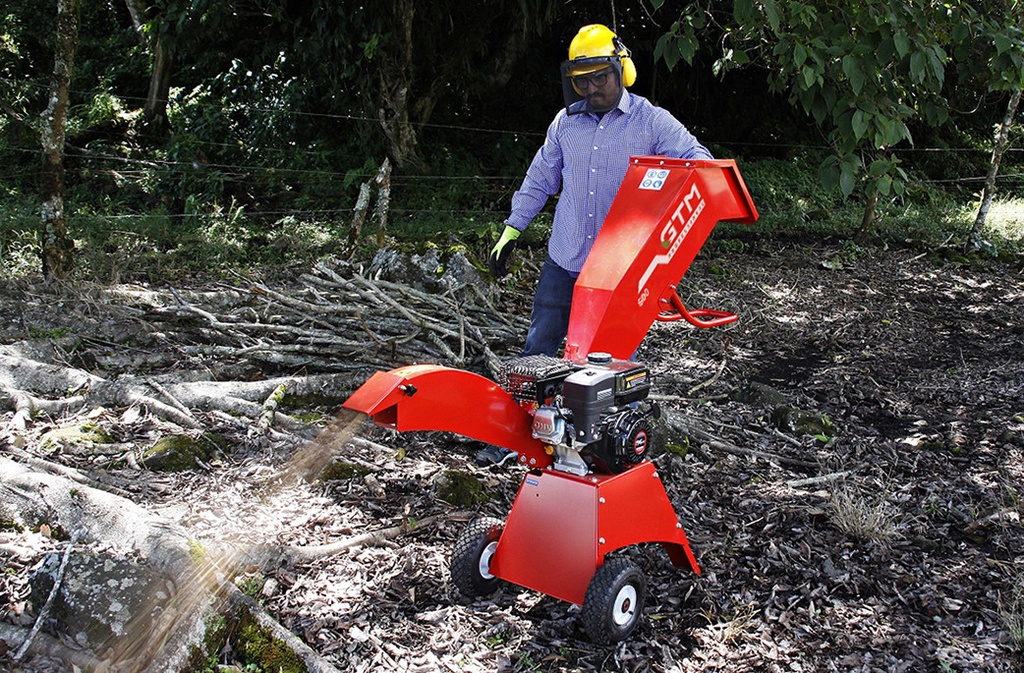 Chipeadora de ramas y cultivos GTM GTS-600G